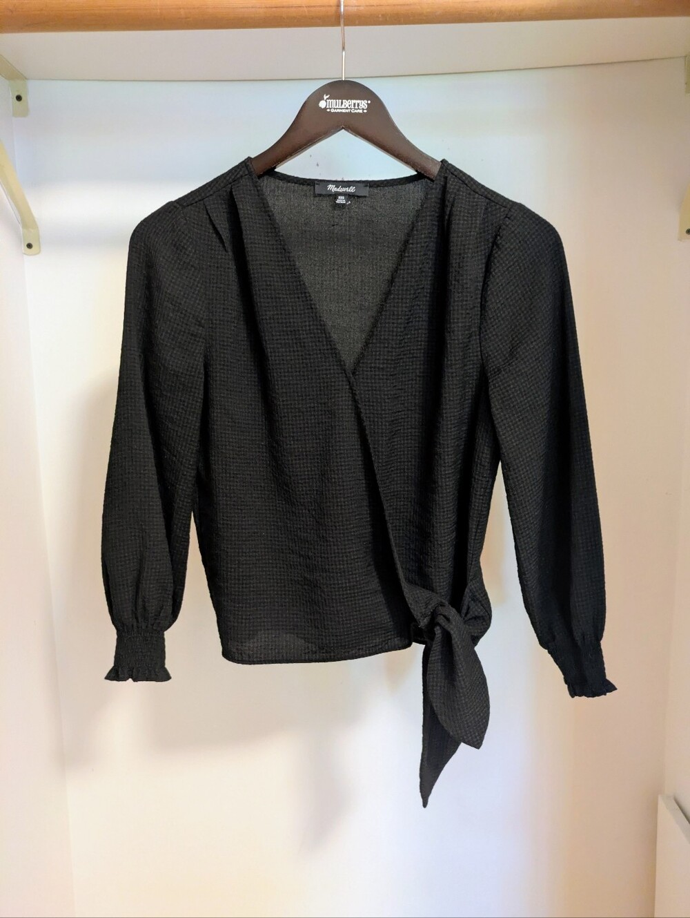 Madewell smocked-sleeve wrap top black size XXS